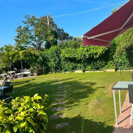 Apartament Maison Margherita Calmasino